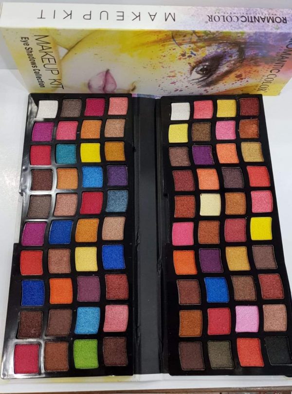 EYESHADOW PALETTE BY ROMANTIC COLOR