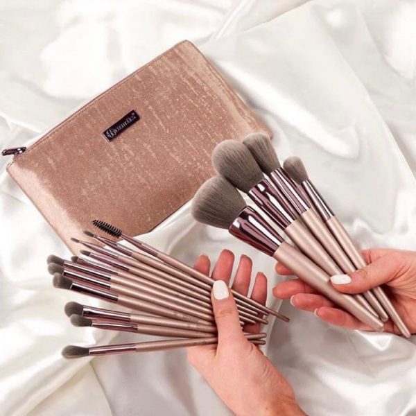 BH Cosmetic Brush Set with bag