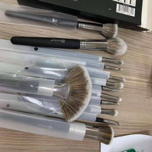 Bh black brush set